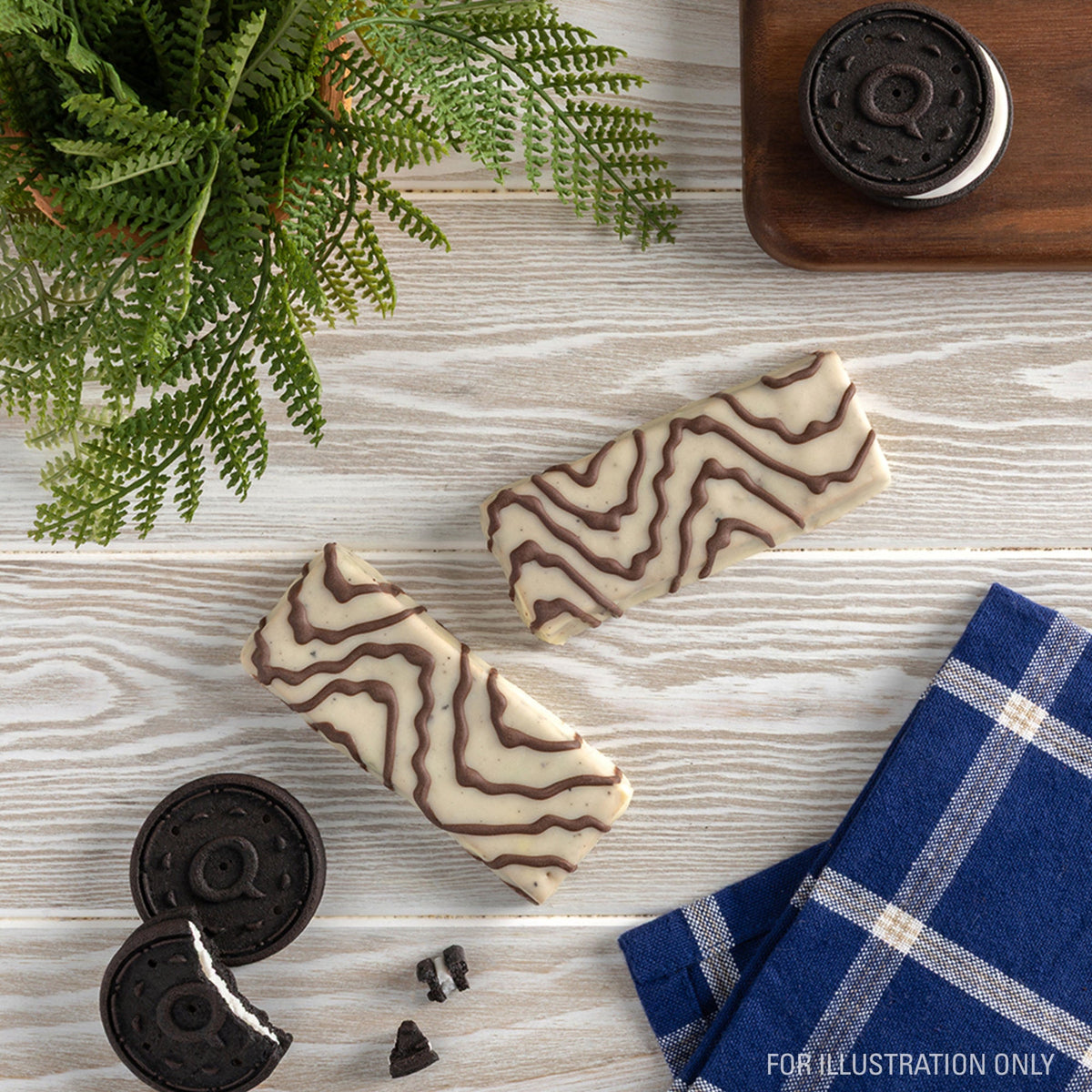 dipped-cookies-and-cream-protein-bars-l3 15807_QN_USA_ProteinBar_CAC_InterimAssetUpdate_Digital-Dipped-ProductCarouselSet_Tabletop2.jpg