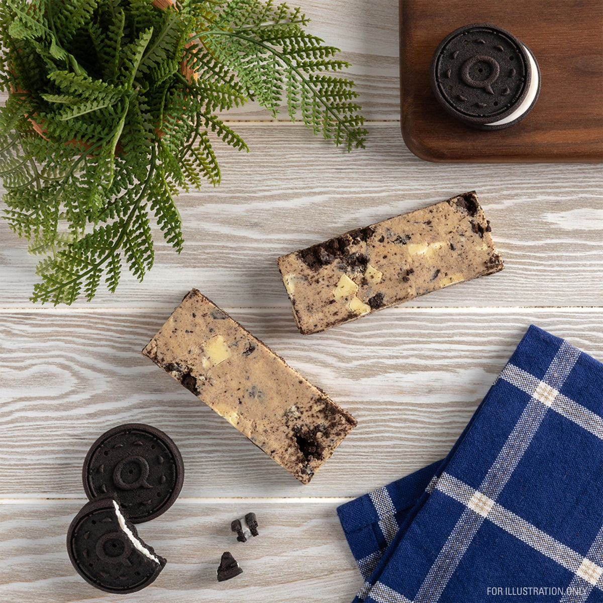 cookies-and-cream-protein-bars-t0 15807_QN_USA_ProteinBar_CAC_InterimAssetUpdate_Digital_Tabletop2.jpg